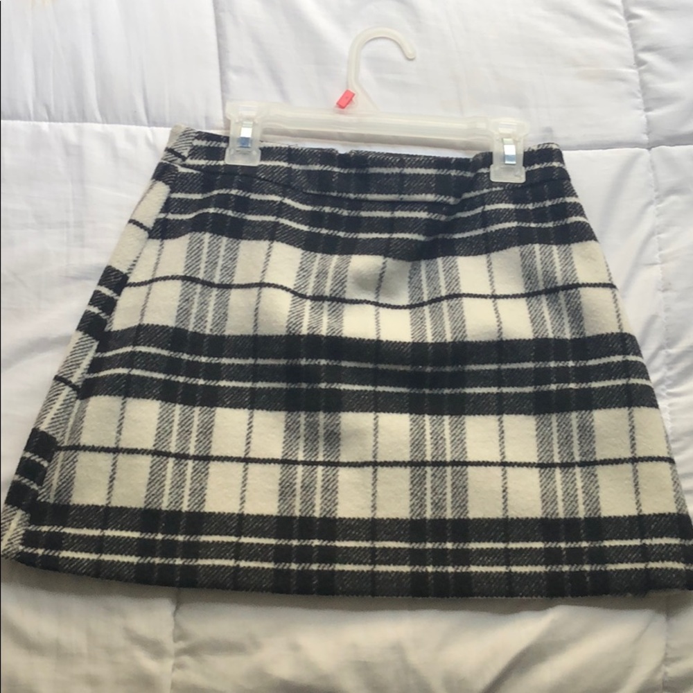 Plaid mini skirt